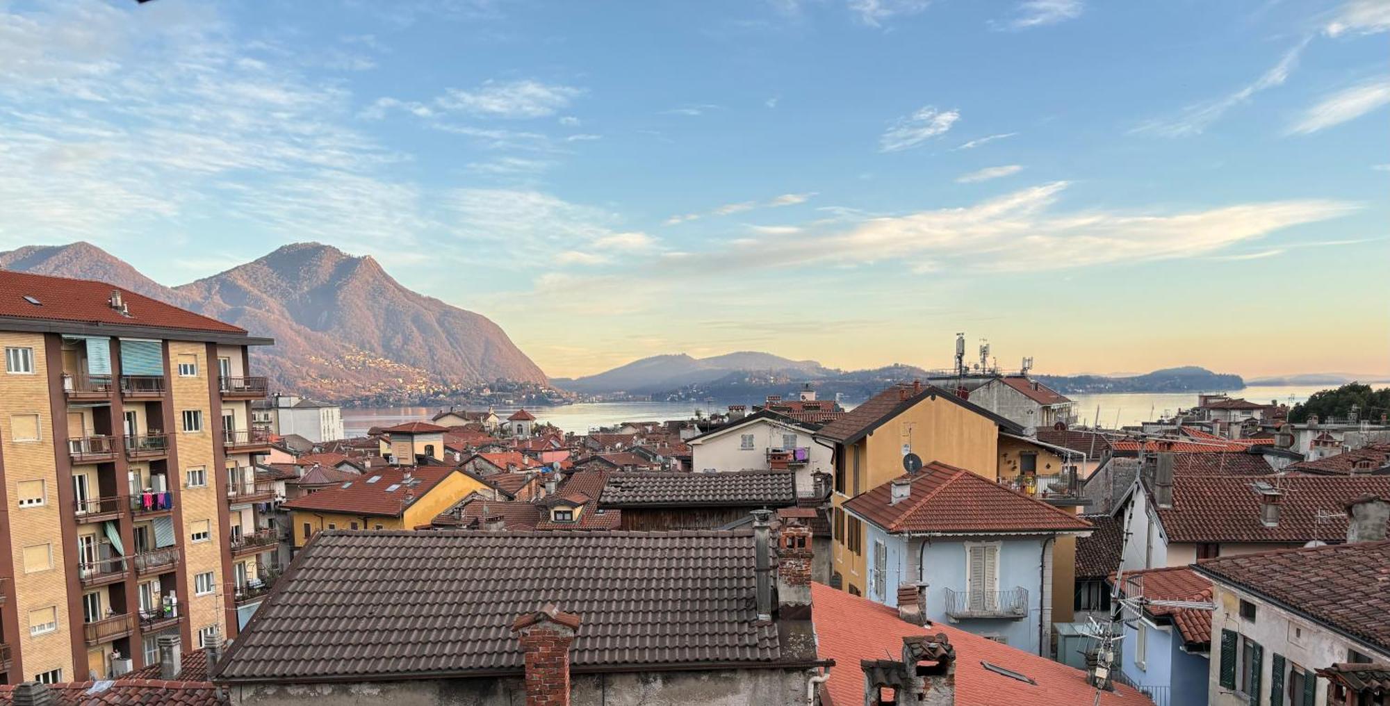 La Terrazza Apartment Verbania Exterior photo