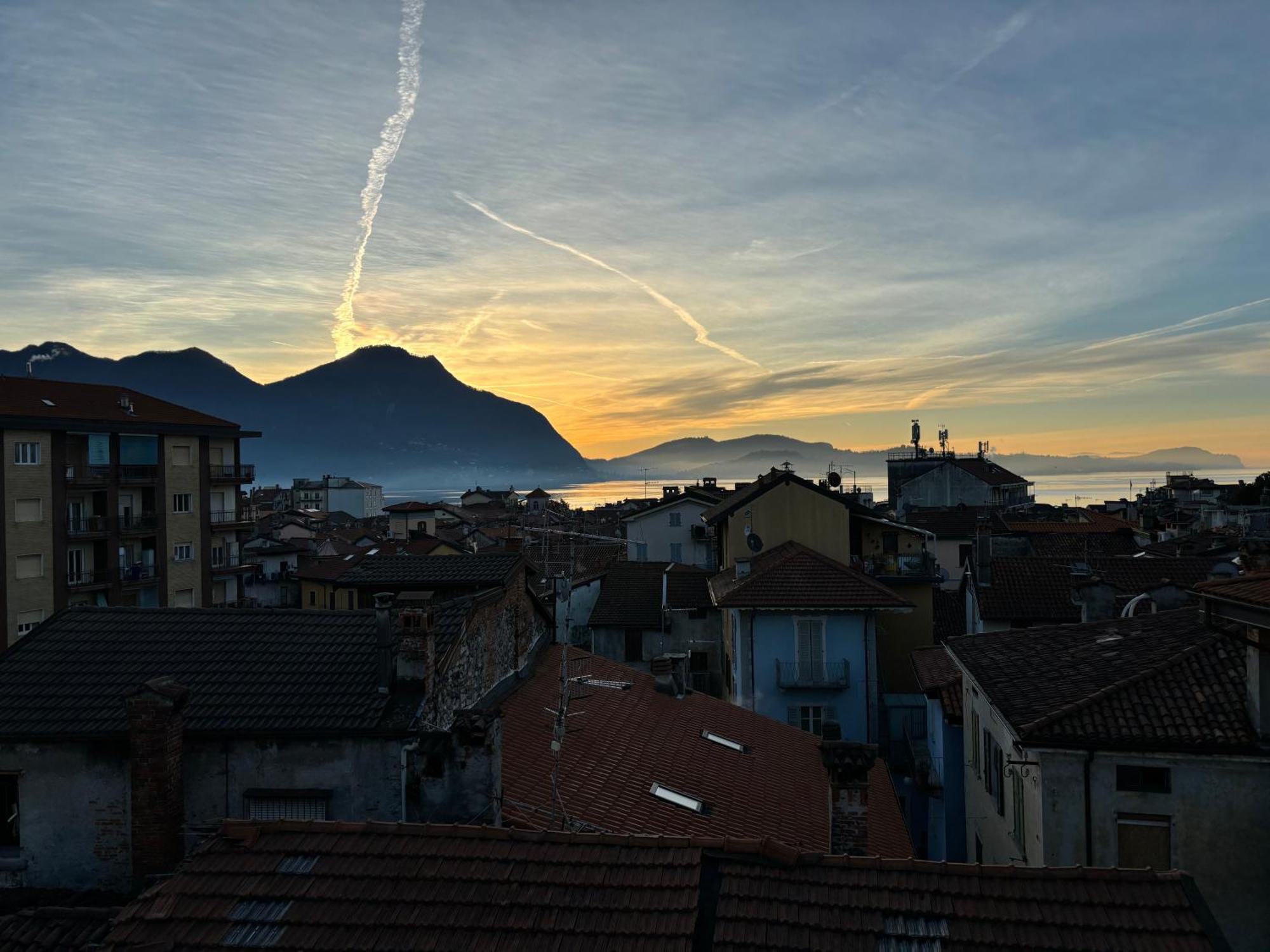 La Terrazza Apartment Verbania Exterior photo