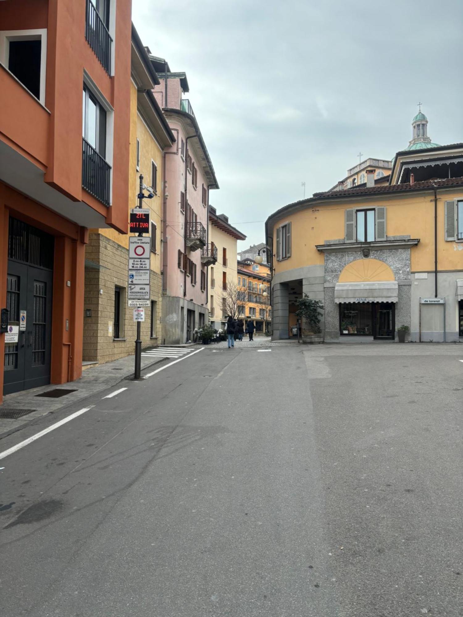 La Terrazza Apartment Verbania Exterior photo