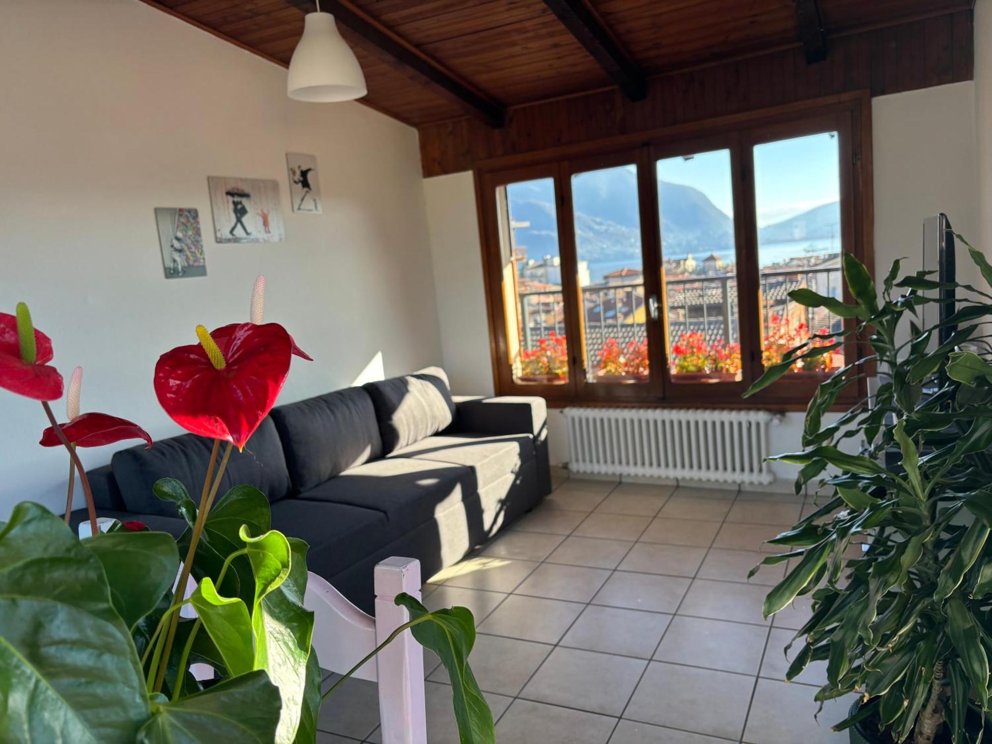 La Terrazza Apartment Verbania Exterior photo